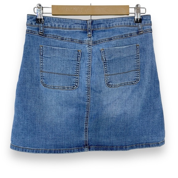 Cato Premium Button-up Denim Jean Mini Skirt Women's Size 6 - Picture 3 of 5